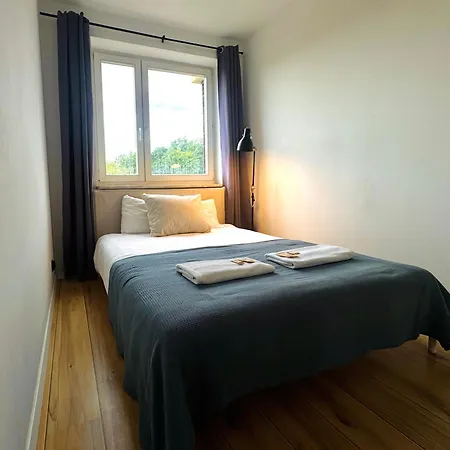 Concierge Bartycka Appartamento